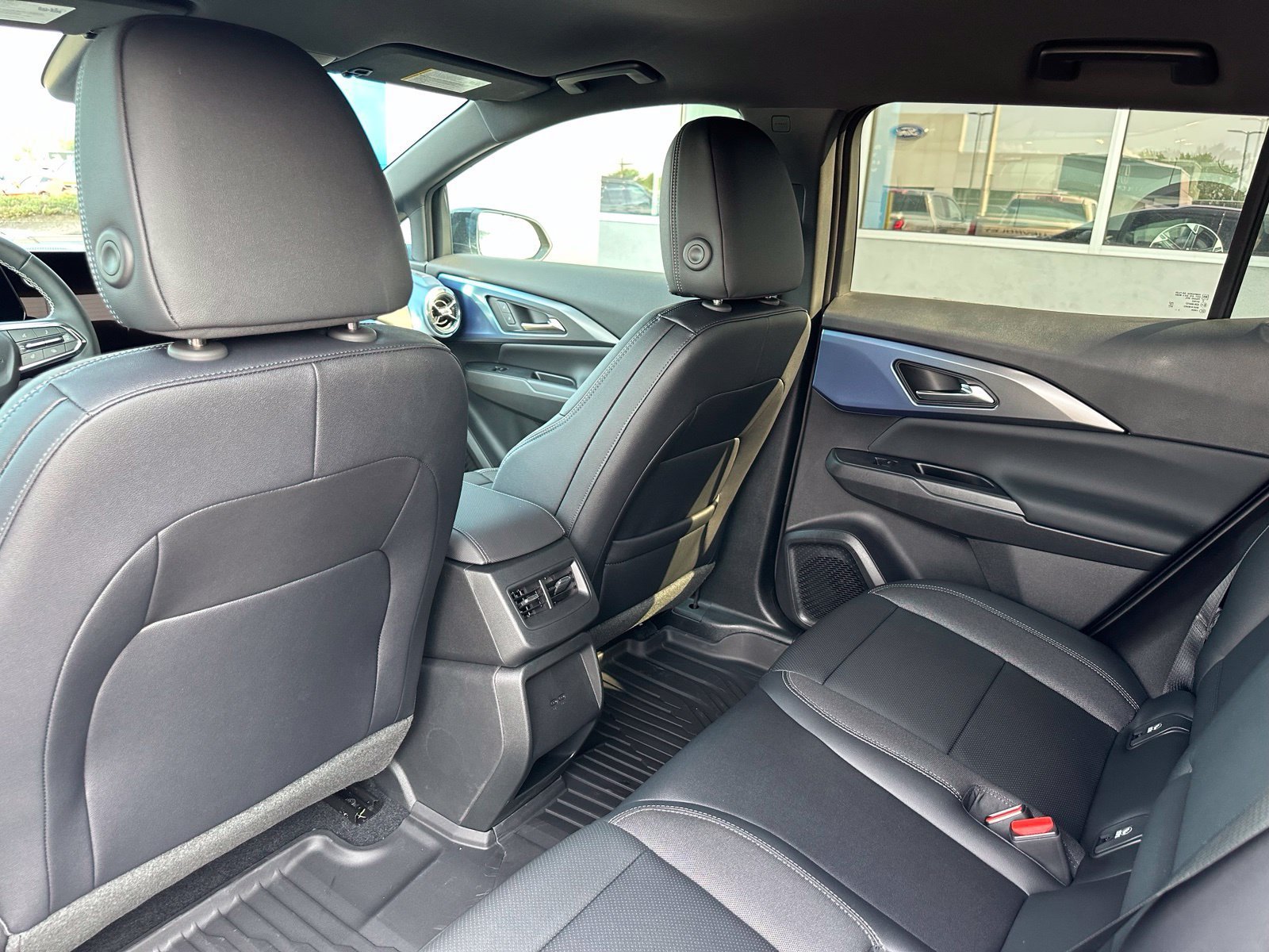 2026 Chevrolet Equinox EV 2LT - Photo 13