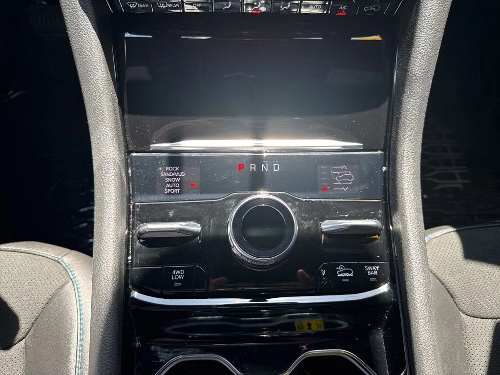 Used 2022 White Jeep Trailhawk 4xe image 18