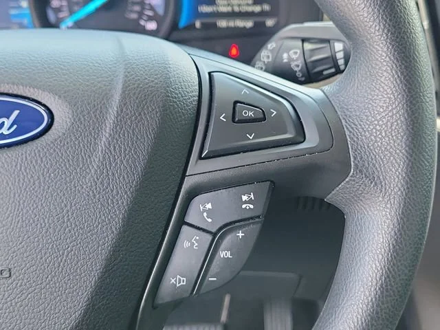 2023 Ford Edge SE - Photo 25