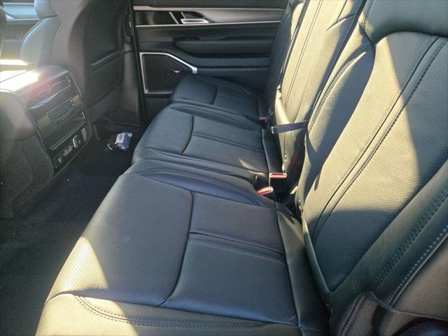 New 2026 High Gloss Black Exterior Paint Jeep Grand Wagoneer image 44