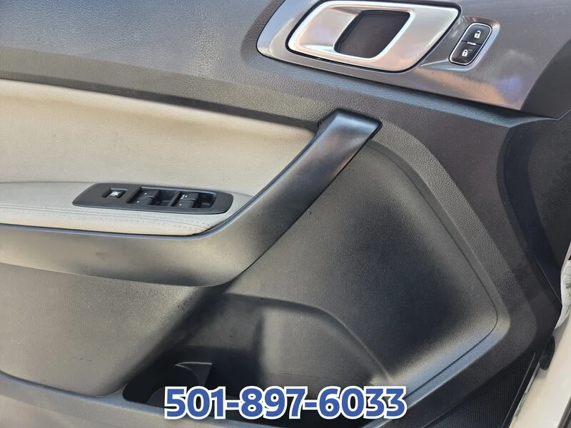 Used 2020 White Platinum Clearcoat Metal FORD LARIAT 2WD SUPERCREW 5