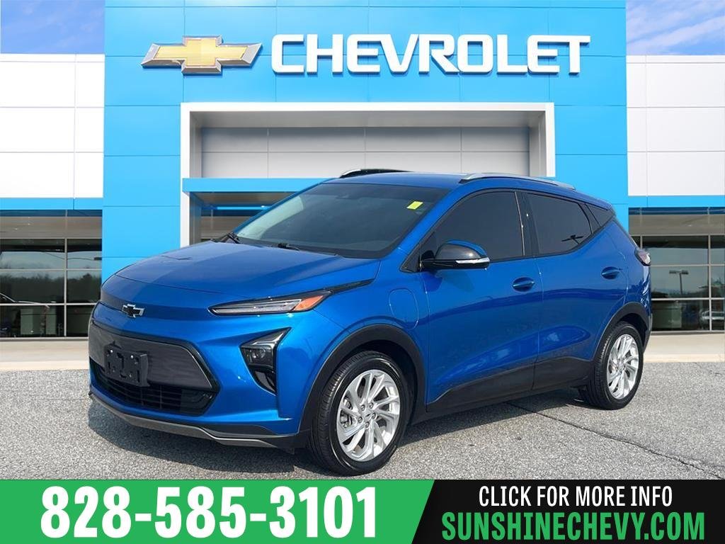 2023 Chevrolet Bolt EUV LT's photo