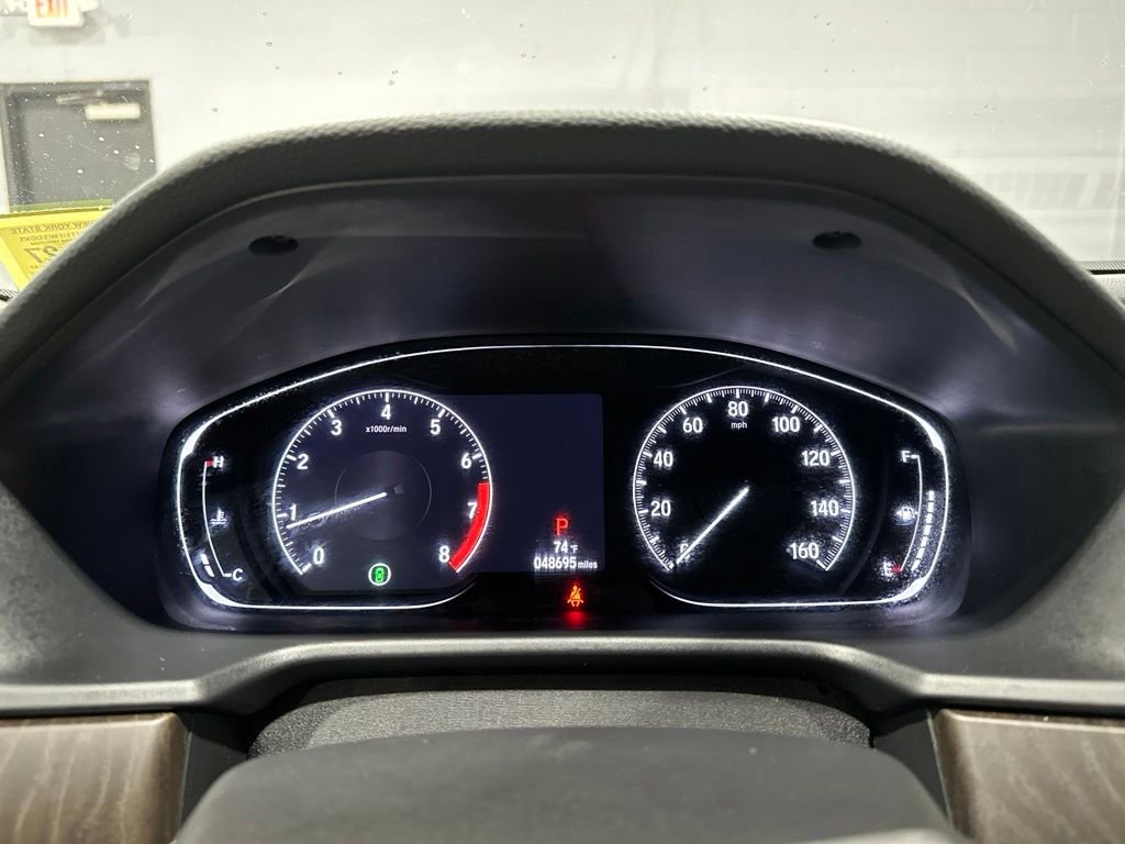 Used 2018 Platinum White Pearl Honda Touring image 9