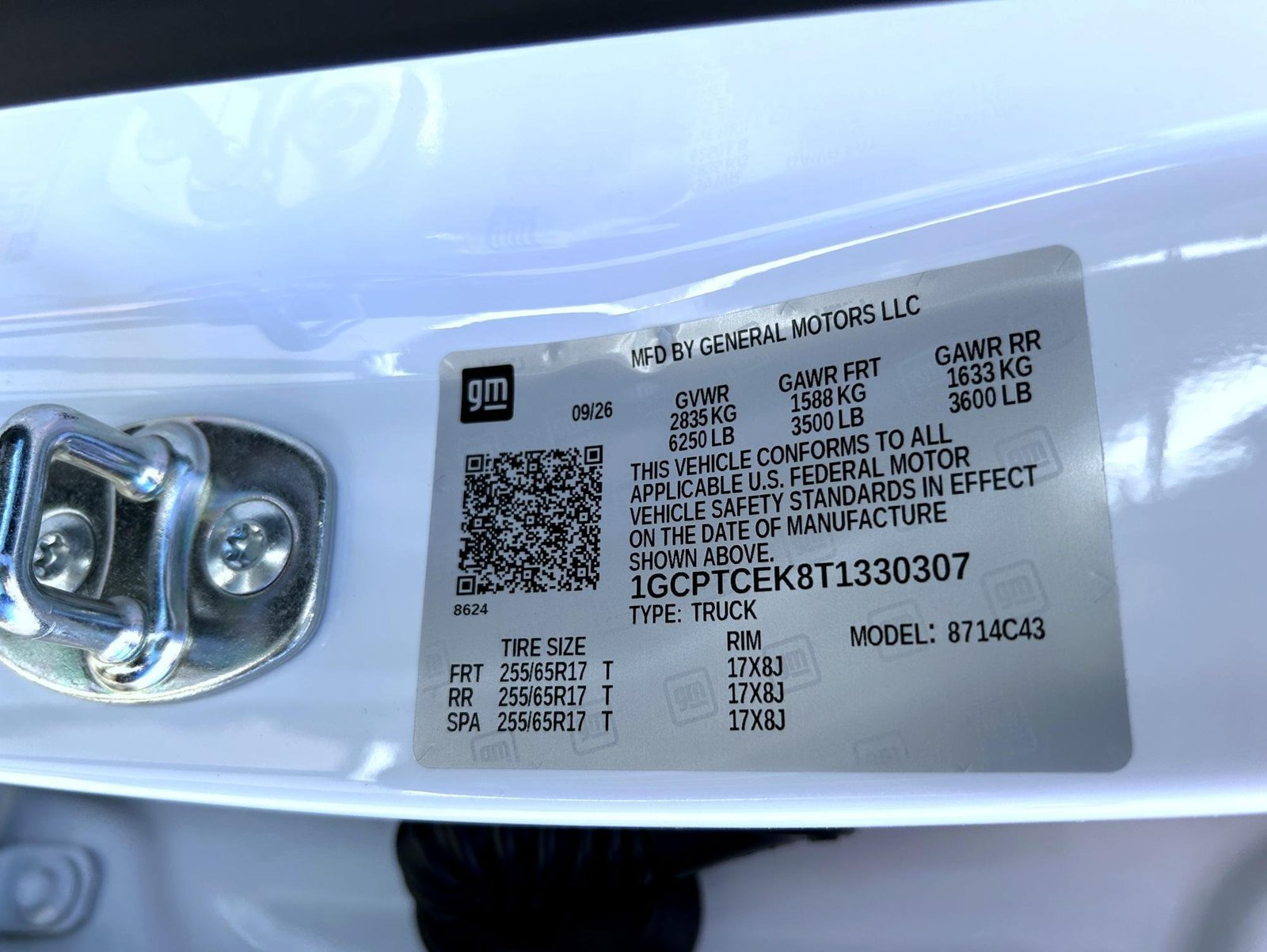 2026 Chevrolet Colorado LT - Photo 25