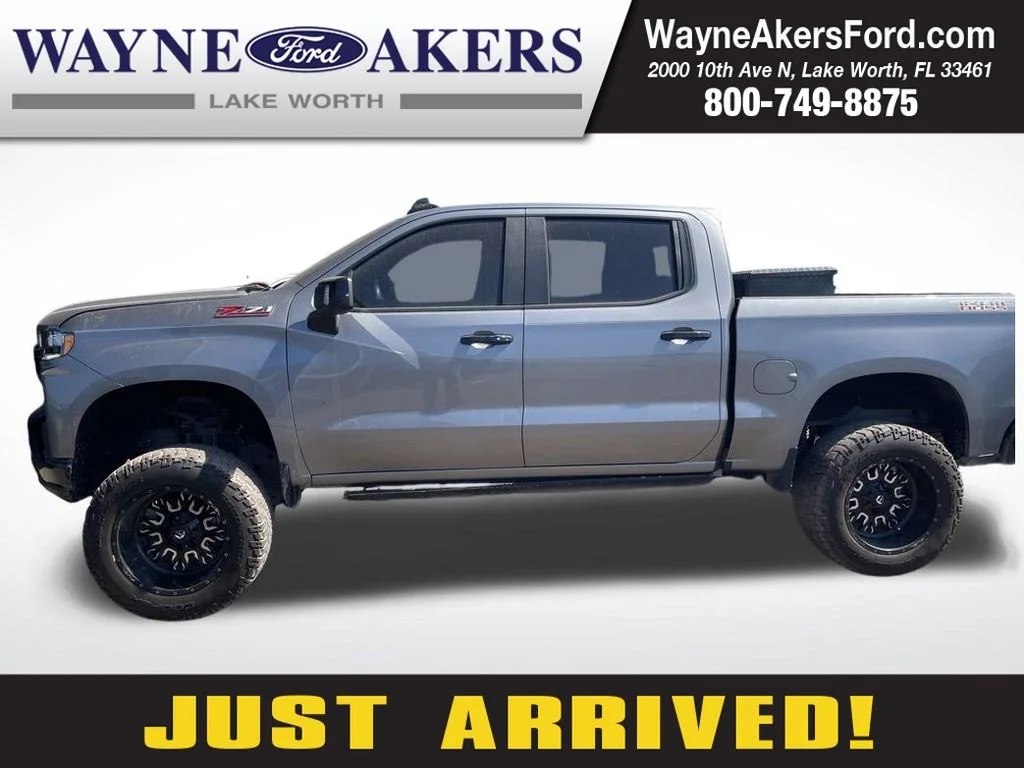 2022 Chevrolet Silverado 1500 LT Trail Boss 4X4 Crew Cab Short Box's photo
