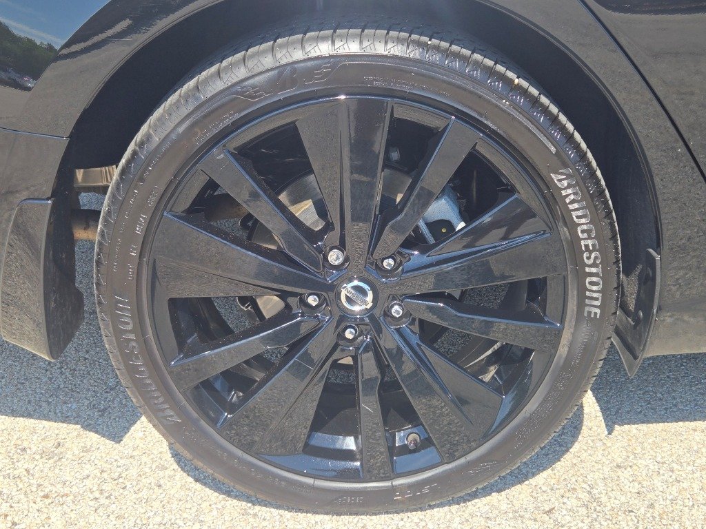 Used 2022 Black Nissan 2.5 SR image 10