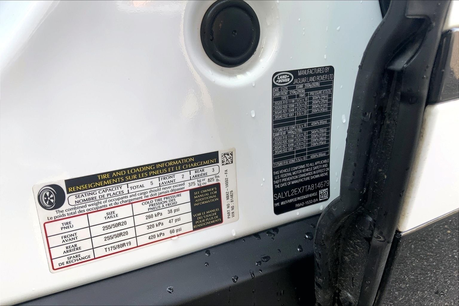Certified Used 2026 Fuji White Land Rover Dynamic SE image 33