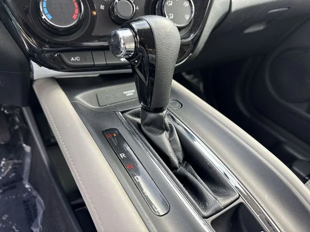 2017 Honda HR-V LX - Photo 20