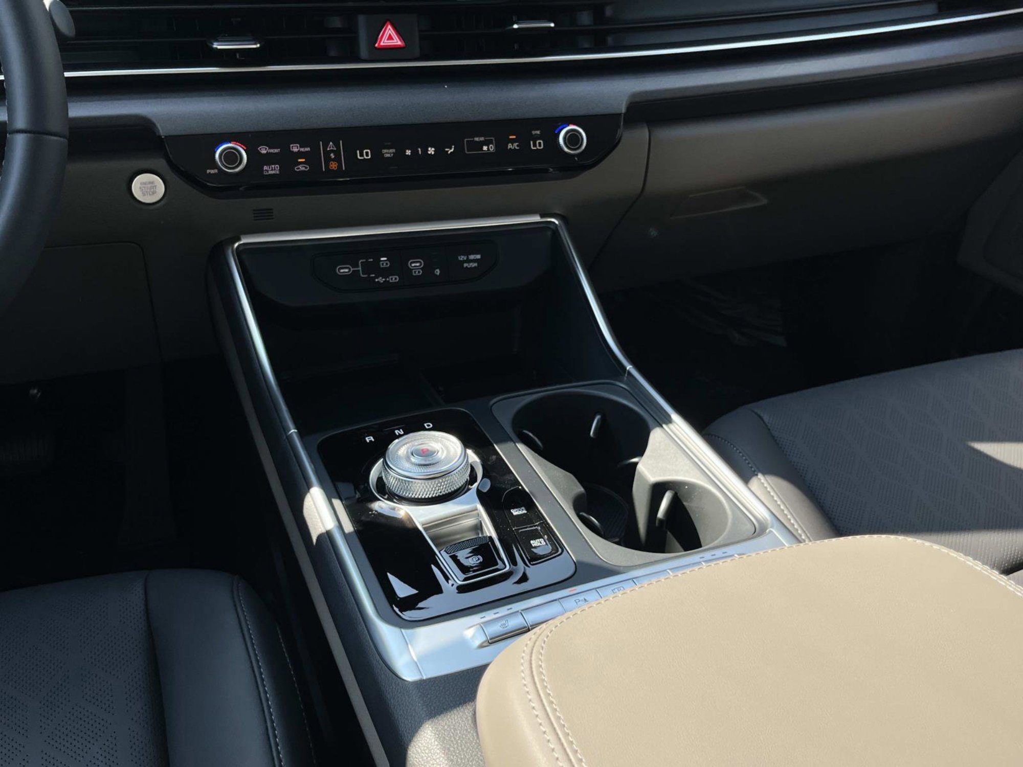 New 2026 Ivory Silver Kia EX image 12