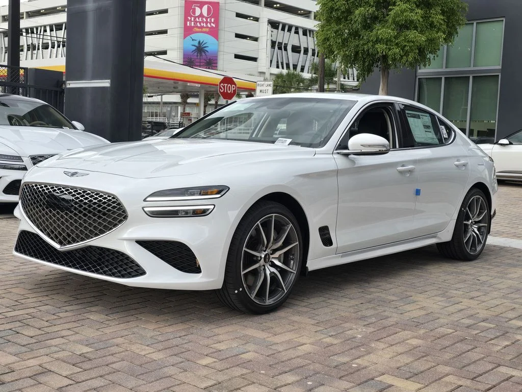 New 2026 White Genesis 2.5T image 1