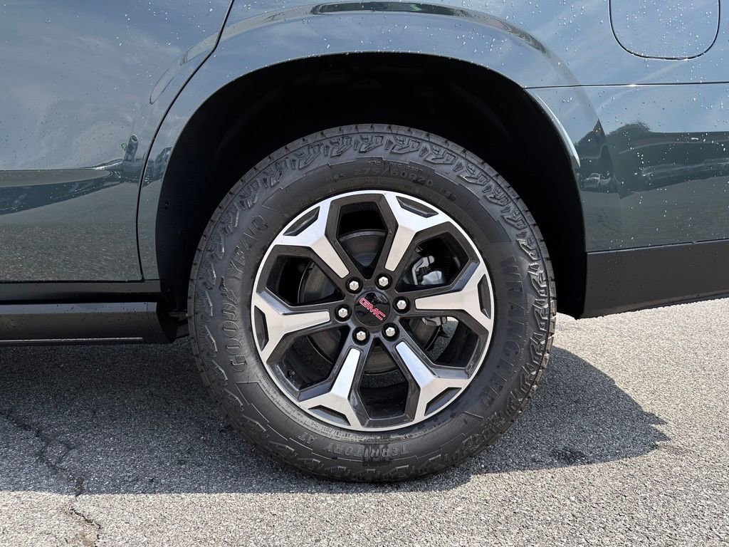 2026 GMC Yukon AT4 Ultimate - Photo 43