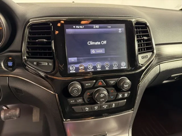 Certified Used 2020 Black Jeep Limited X image 19