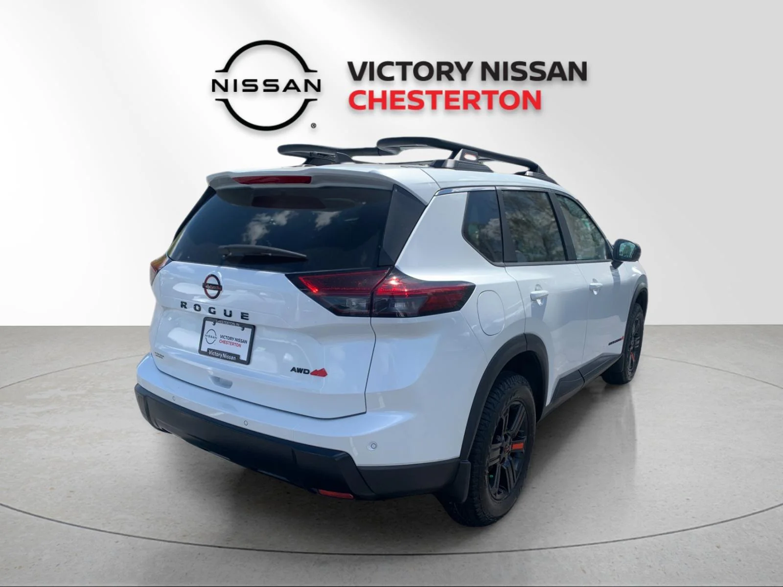 New 2026 Everest White Pearl TriCoat Nissan Rock Creek® image 7