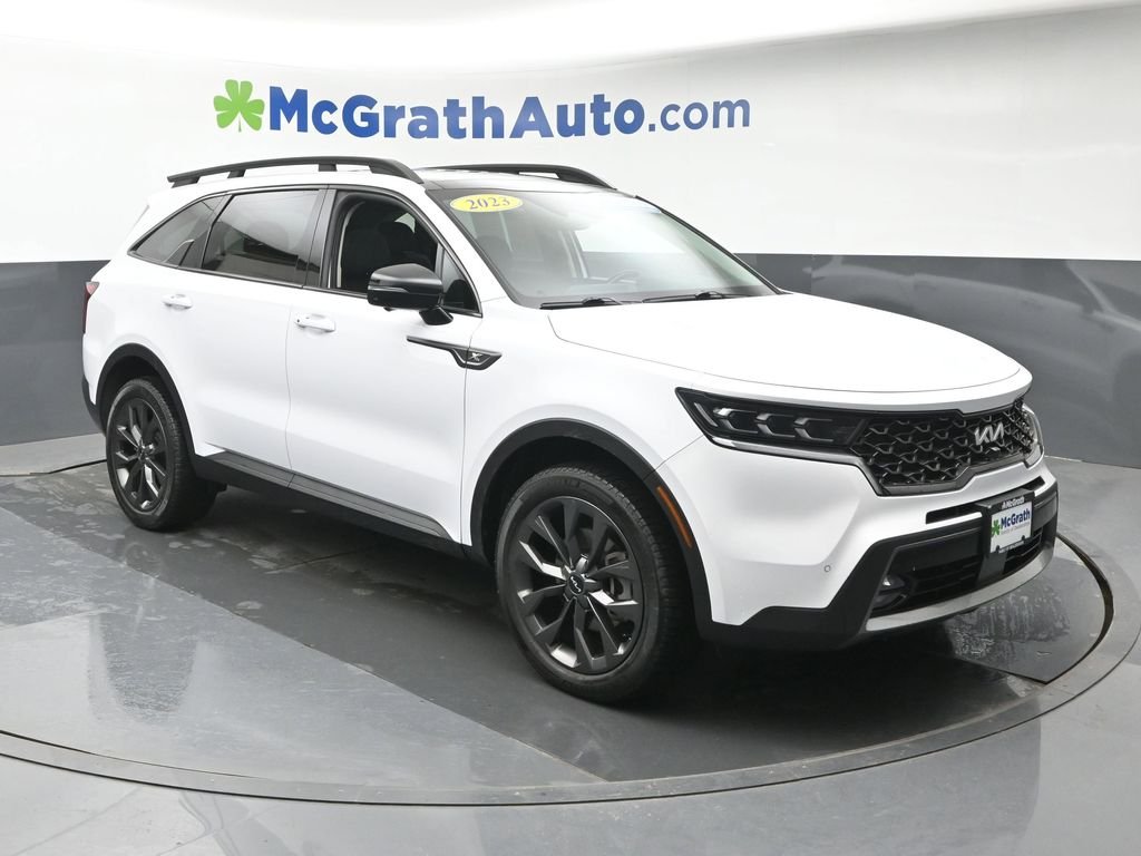 Used 2023 White Kia X-Line SX Prestige image 2
