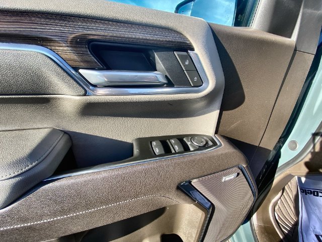 Used 2025 Cypress Gray Chevrolet LT Trail Boss image 13