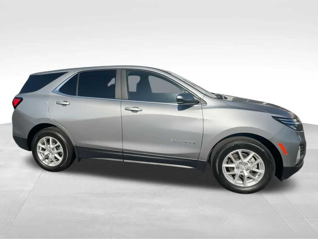 Used 2024 Gray Chevrolet LT image 11