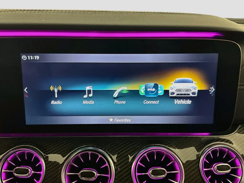 Used 2019  Mercedes-Benz Base image 15