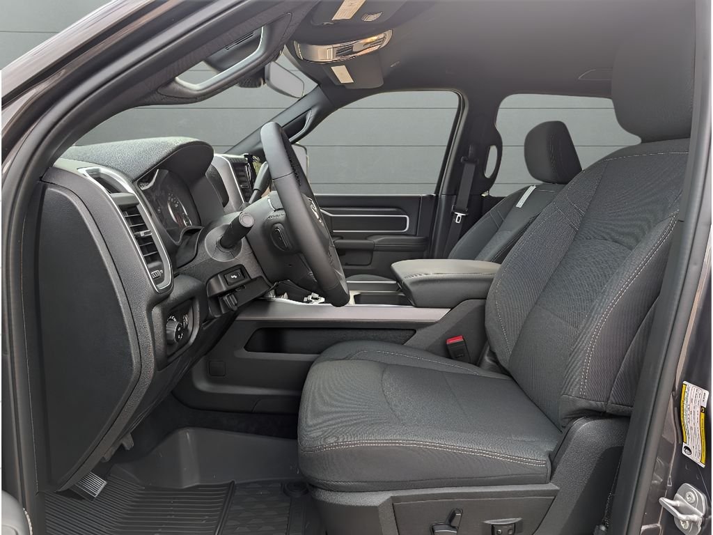 2026 RAM 2500 Big Horn - Photo 17