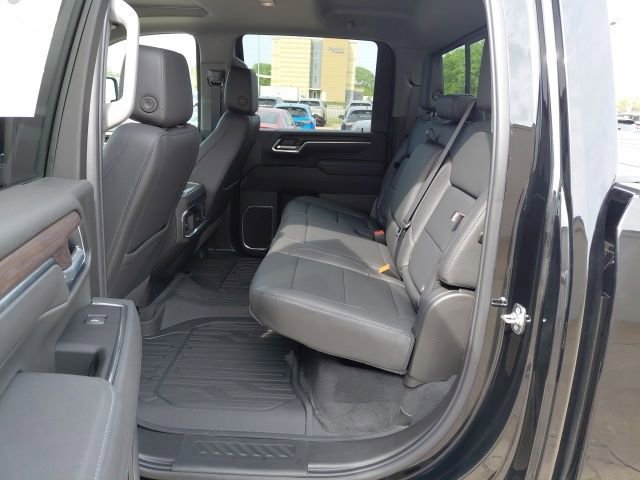 New 2025 Onyx Black GMC SLT image 27