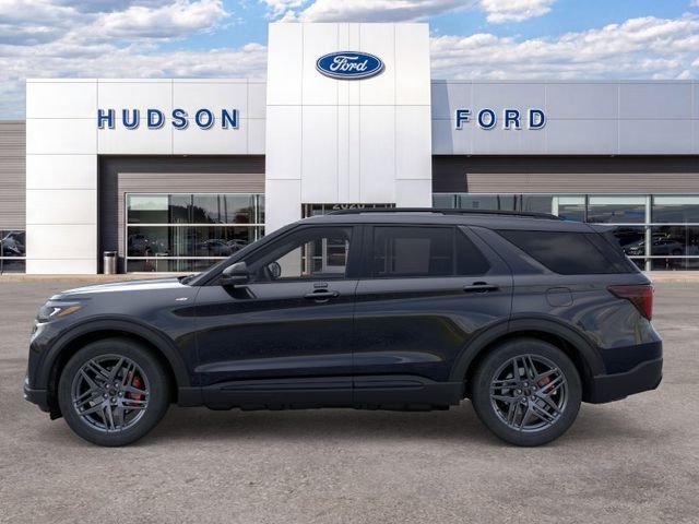 New 2026 Agate Black Metallic Ford ST-Line image 3