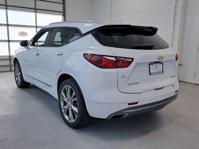 Used 2019 White Chevrolet Premier image 7