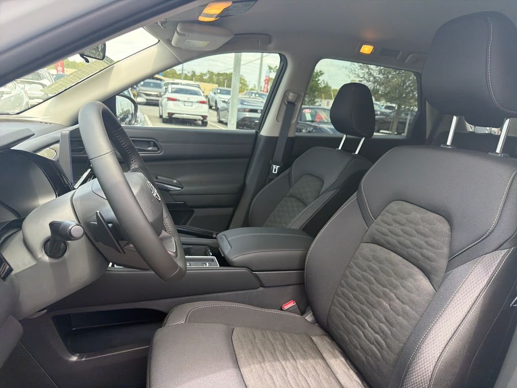 New 2026 Nissan Pathfinder SV 4D Sport Utility