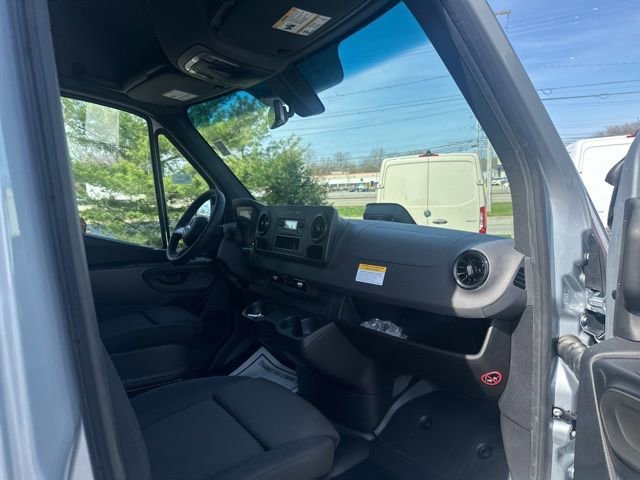 2025 Mercedes-Benz Sprinter Cargo Van Base - Photo 52