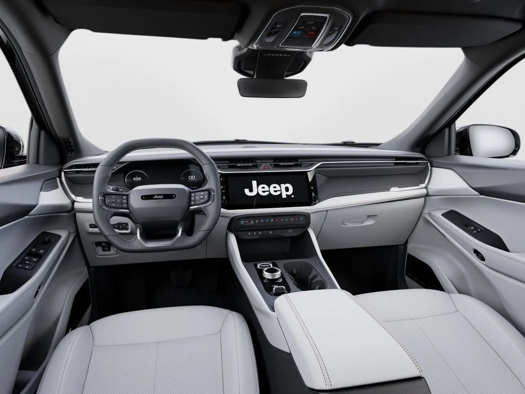 New 2026 Sting-Gray Clear-Coat Exterior Paint Jeep Limited image 12