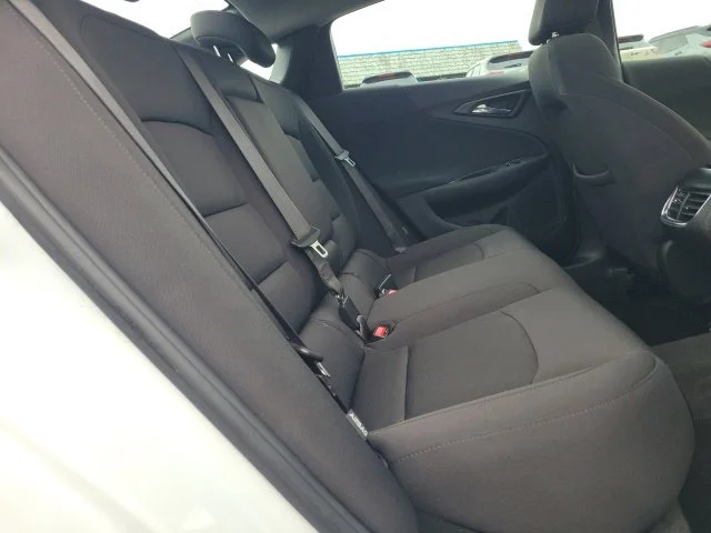 Used 2022 White Chevrolet LT image 14