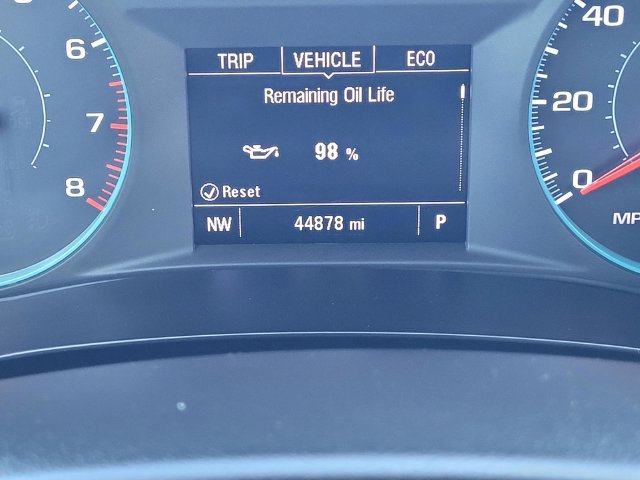 Used 2025 White Chevrolet LT image 22
