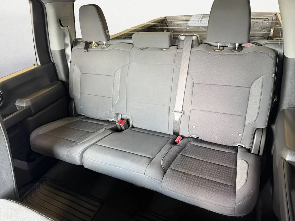 Used 2025 Slate Gray Metallic Chevrolet Custom image 9