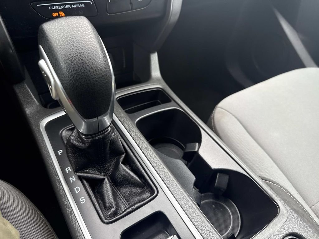 Used 2017 Gray Ford S image 23