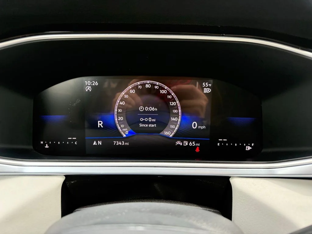 2025 Volkswagen Taos SE - Photo 41