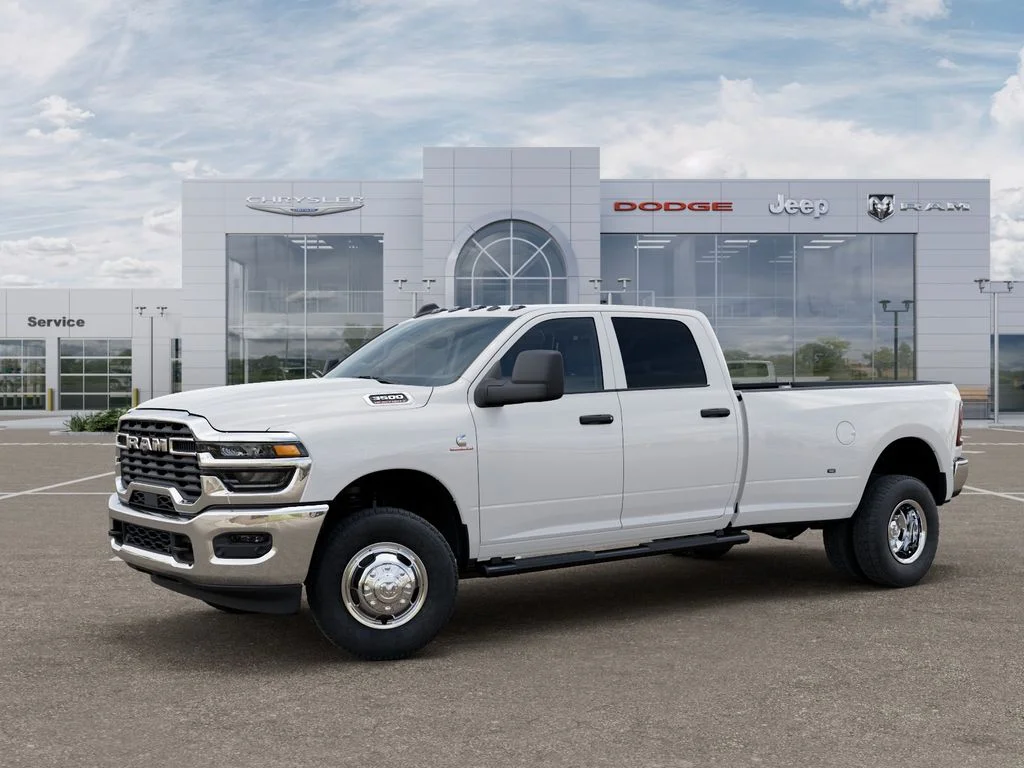 New 2026 Bright White Clear-Coat Exterior Paint RAM Tradesman image 2
