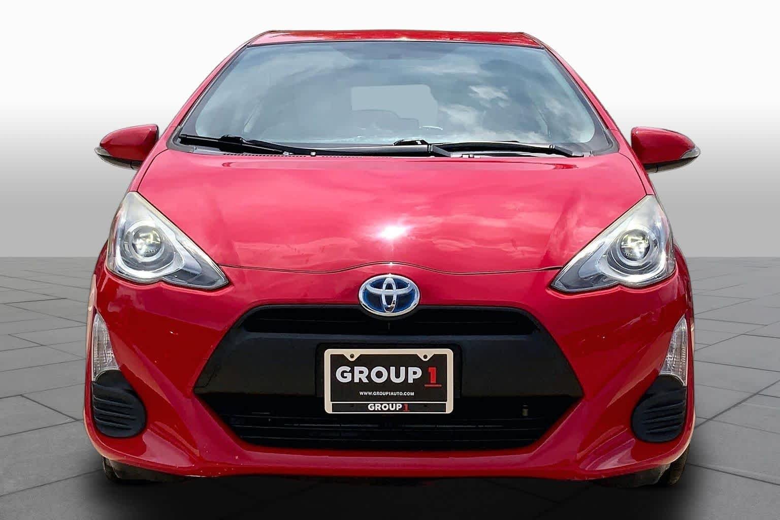 Used 2016 Absolutely Red Toyota One image 4