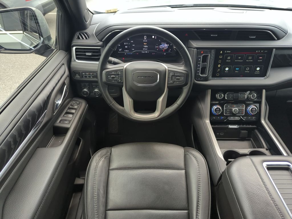 Used 2023 Silver GMC Denali image 13