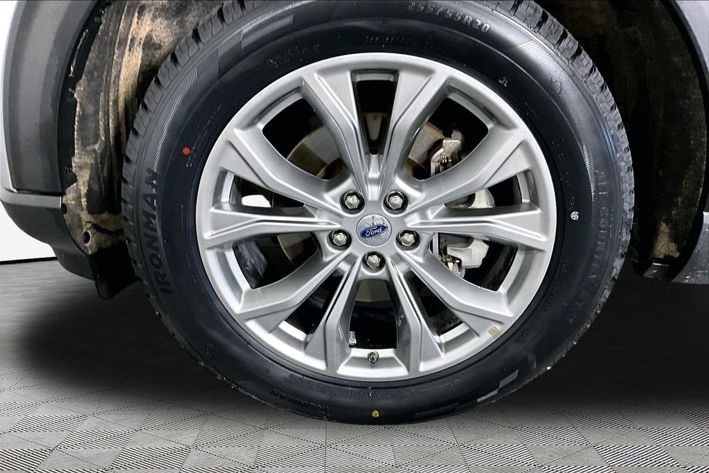 Certified Used 2023 Silver Ford Limited image 32