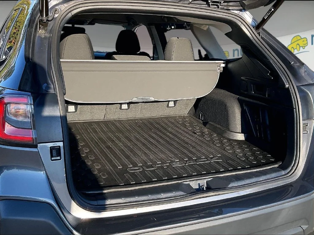 Used 2025 Magnetite Gray Metallic Subaru Premium image 33