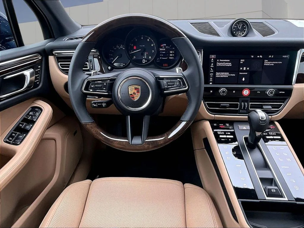 2026 Porsche Macan Base - Photo 15