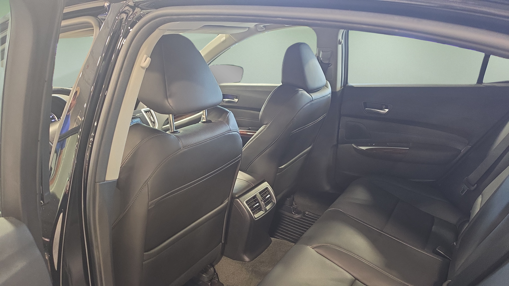 Used 2017  Acura 3.5L V6 image 17