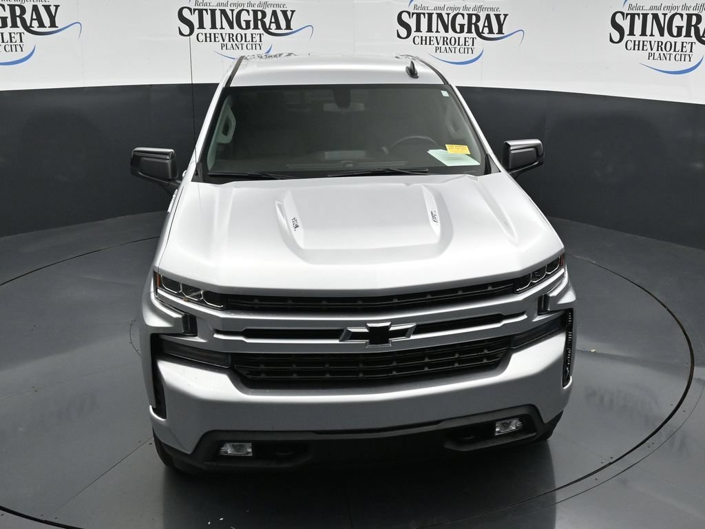 Used 2021 SILVER ICE METALLIC Chevrolet RST image 19