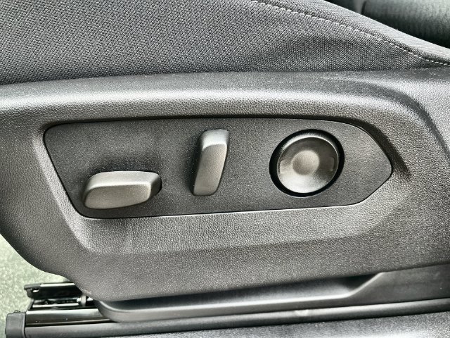 2026 Chevrolet Silverado 1500 photo 16 of 35
