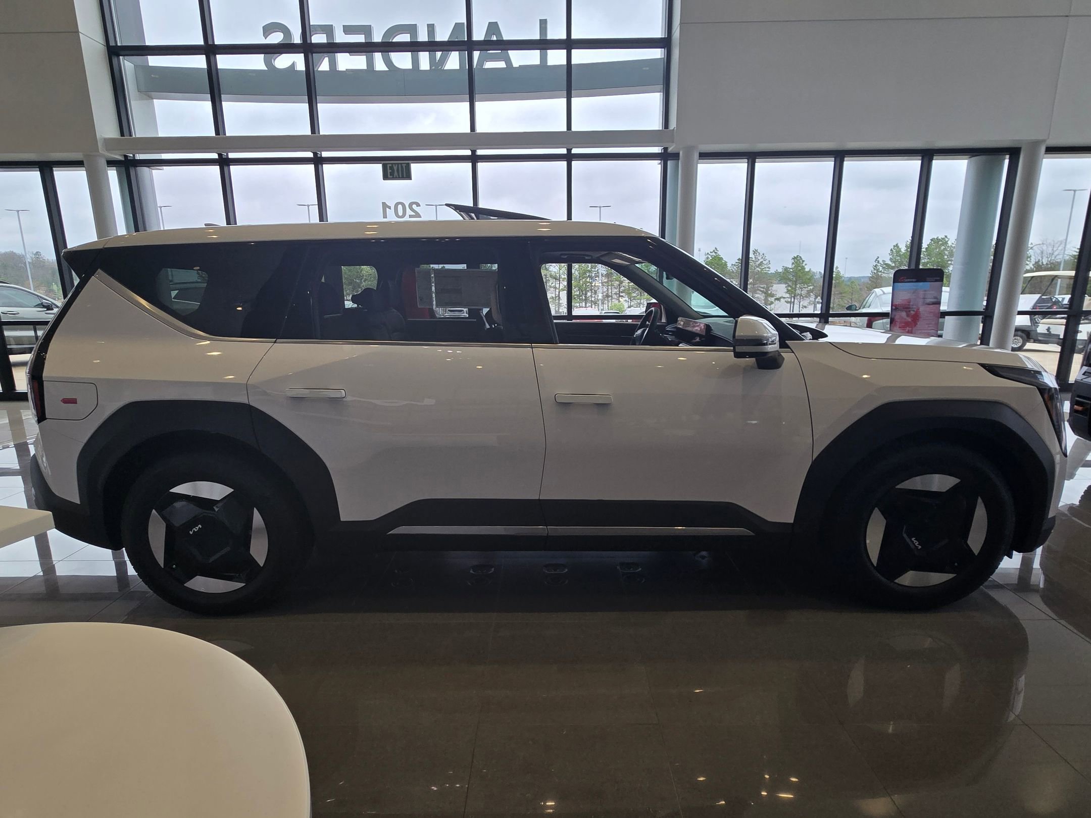 2026 Kia EV9 Light L/R - Photo 8