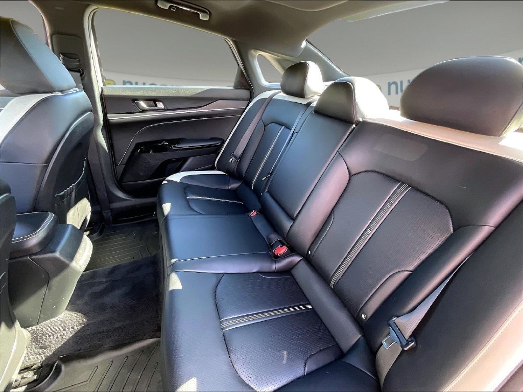 Used 2025 Wolf Gray Kia GT-Line image 14