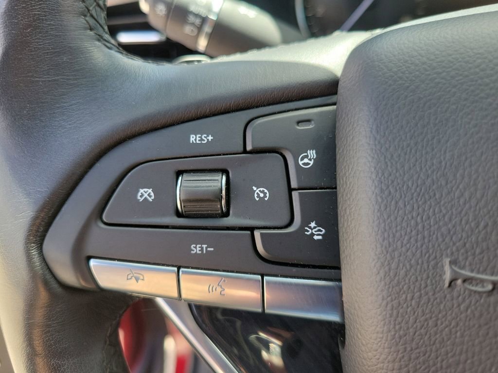 Used 2020 RED HORIZON TINTCOAT Cadillac AWD Premium Luxury image 26
