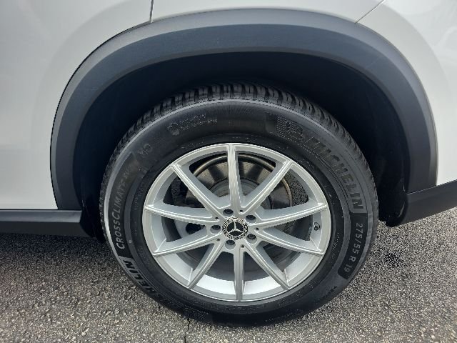Used 2024 White Mercedes-Benz GLE 350 image 11
