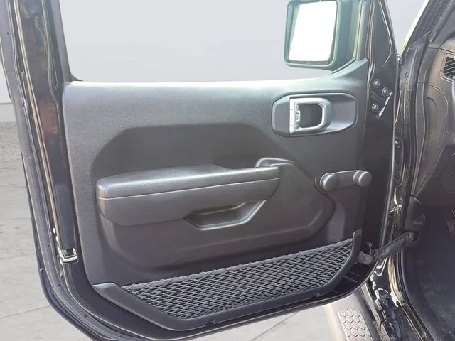 Certified Used 2024 Black Jeep Sport image 21
