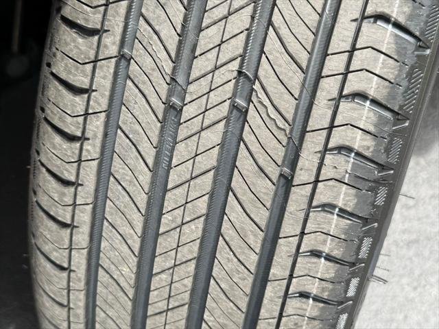Certified Used 2024 GUARDIAN GRAY Toyota  image 15