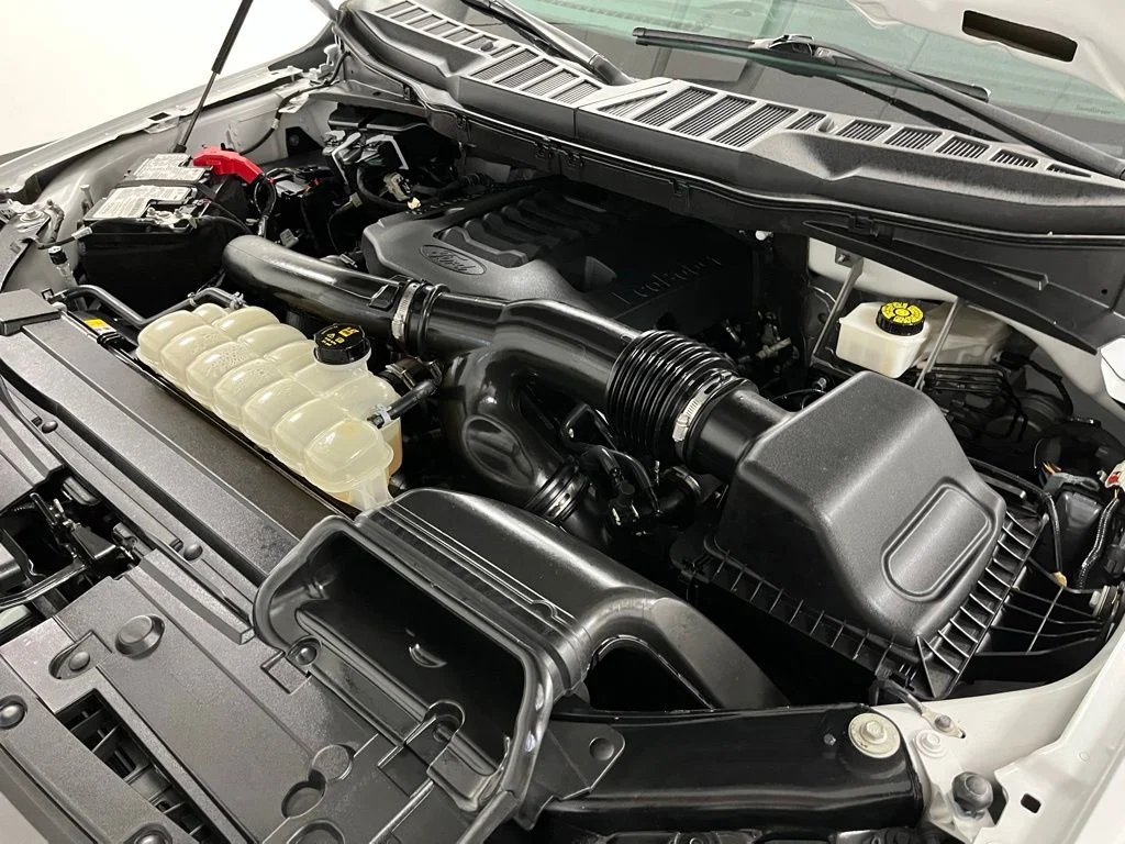 Used 2023 White Ford XLT image 63