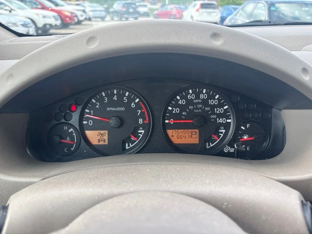 Used 2011 Red Nissan SV image 15